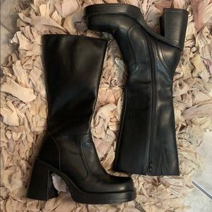 Steve Madden 9s Chunky Platform Boxer 
